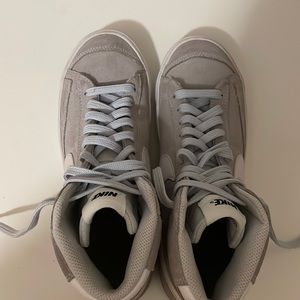Nike dunks-size 6 1/2